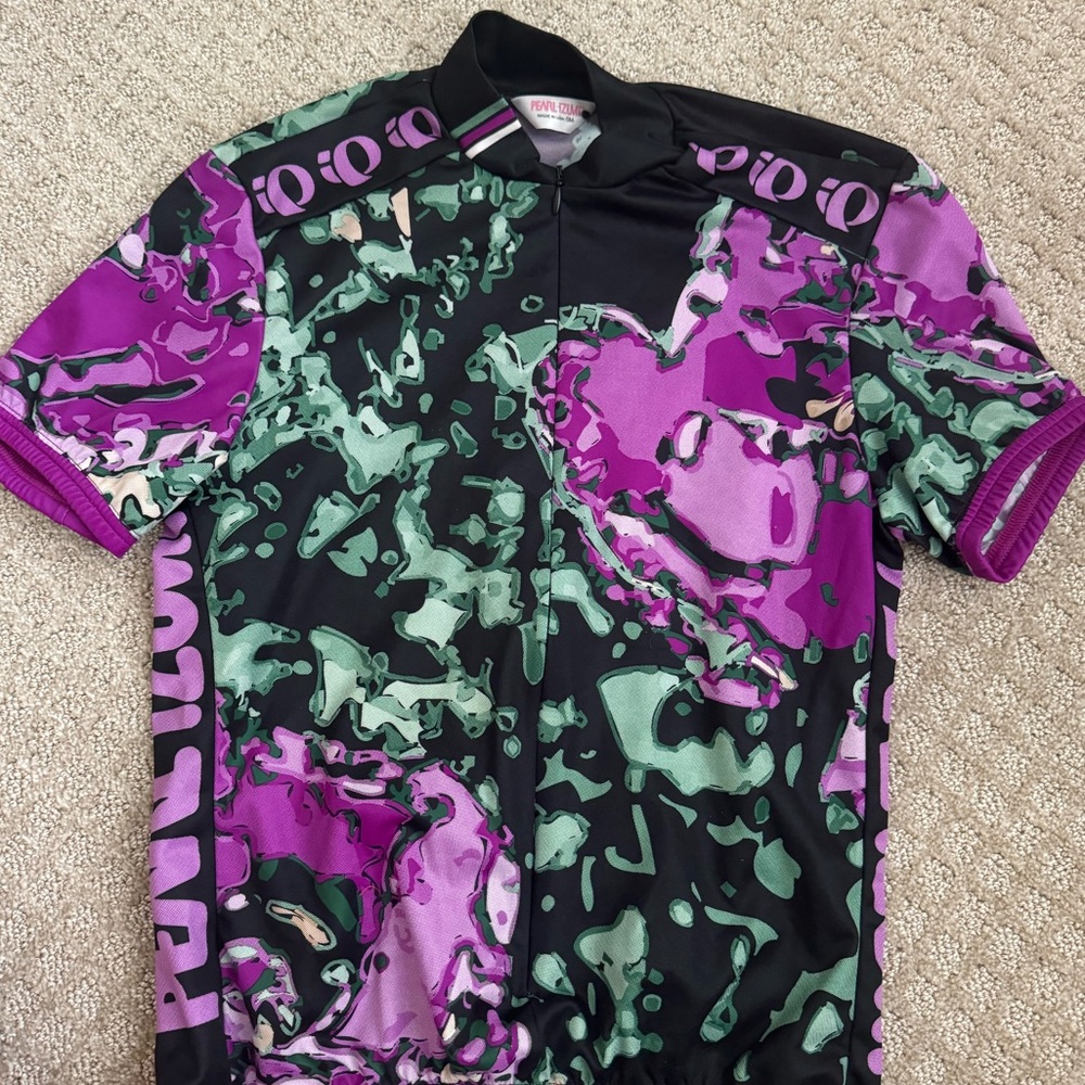 Pearl Izumi cycling jersey size SM